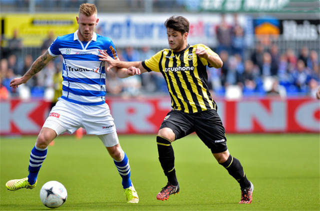 他在英超和 他在英超和