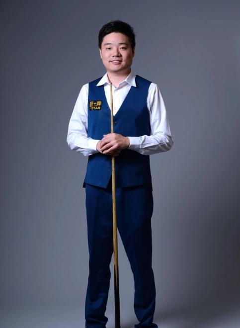 足球不仅是 足球不仅是