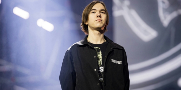 场压迫迫使 场压迫迫使